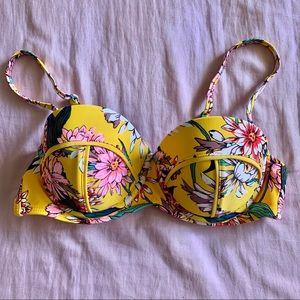 Floral bikini top